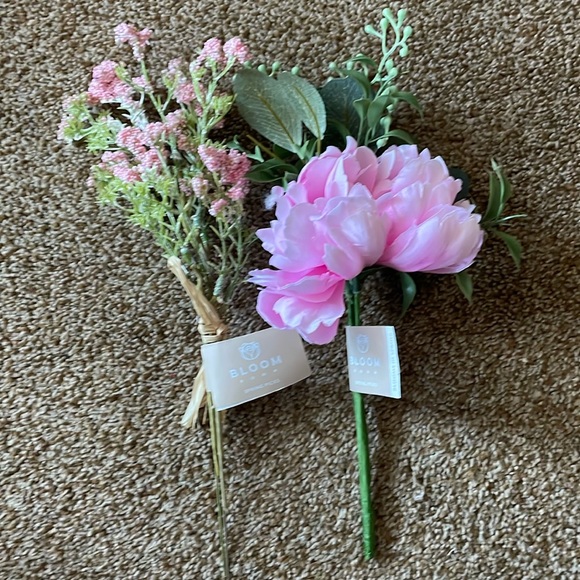 2 Bloom Room Pink Spring Picks - Picture 1 of 5